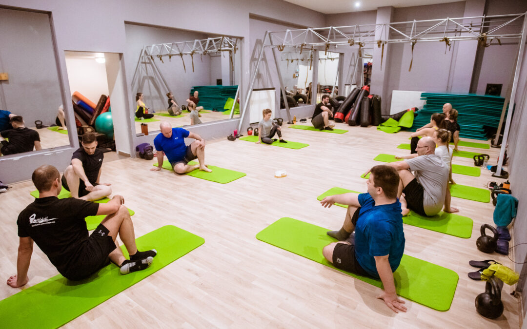 A nyárnál nincs is alkalmasabb évszak arra, hogy a négy fal közül kiköltözzünk a szabadba, már ami a testmozgást illeti.